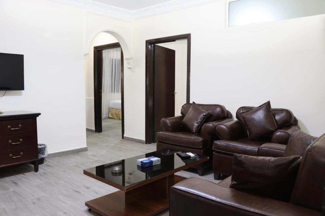Al Jamal Suites Exteriör bild